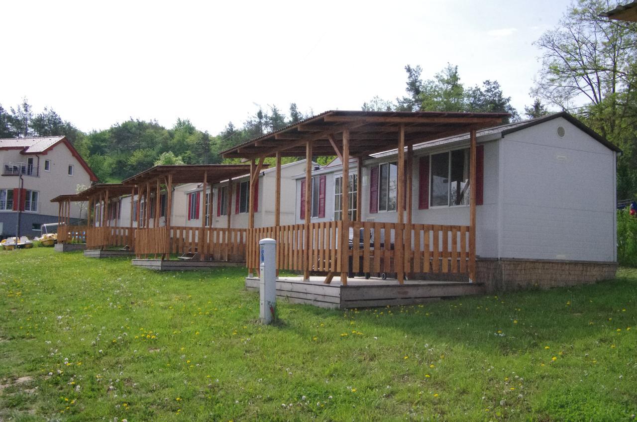 Hotel Mobilheimy u prehrady Horní Dunajovice Exterior foto